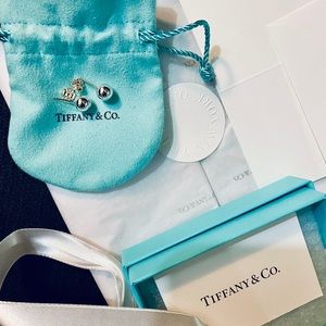 NWT Authentic Tiffany & Co. HardWear Ball Earrings